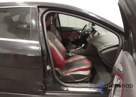 2013 Ford Focus Titanium из США, поврежденный, VIN 1FADP3J25DL170136